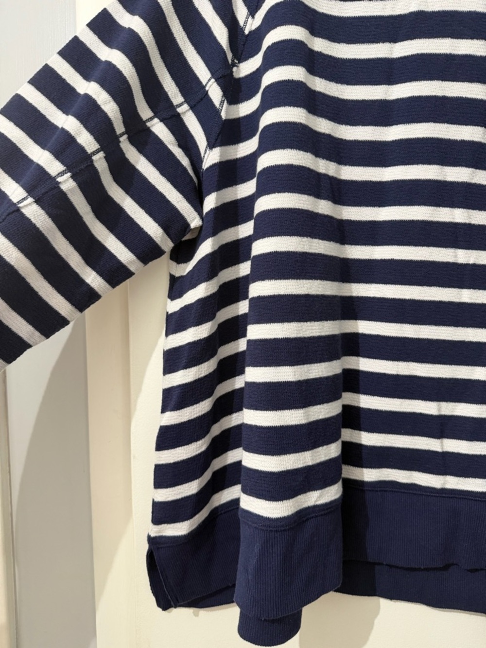 aerie Navy and White East West Crew Sweatshirt Striped Crewneck Pullover Size L - Picture 4 of 7